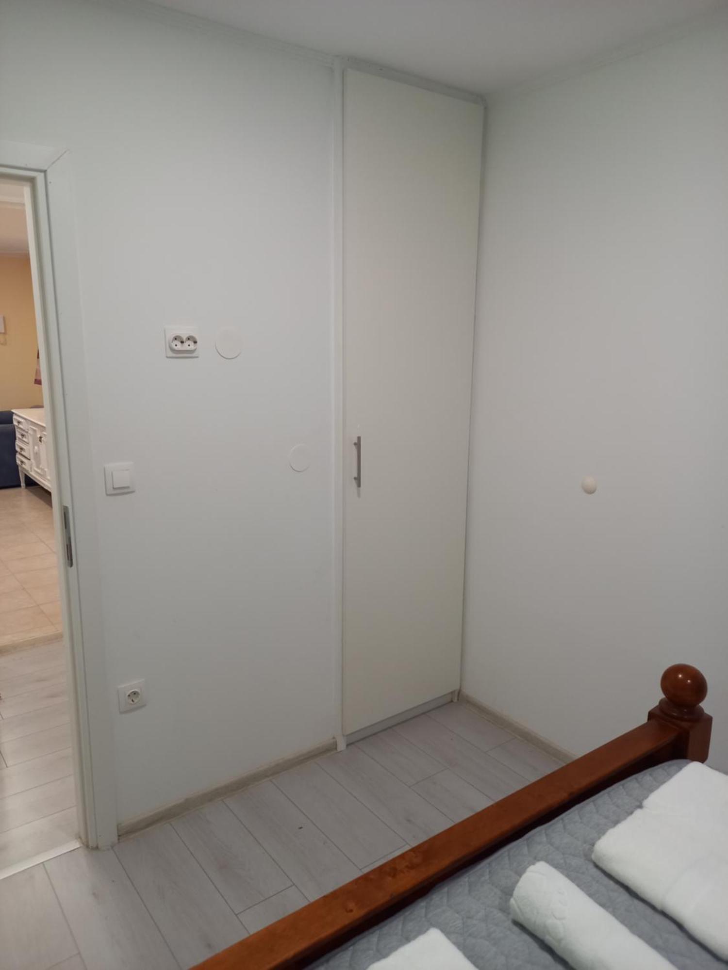 Oskar Amphitheater Apartments And Rooms With Free Parking Pula Quarto foto